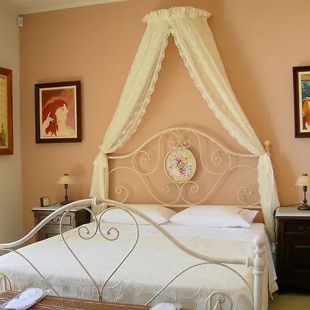 Penelope Luxury Villa